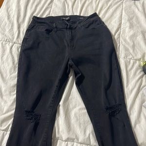 Distressed Black Judy Blues- 16w